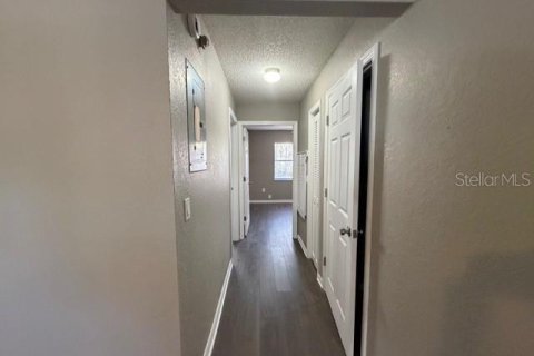 Appartement à louer à Spring Hill, Floride: 2 chambres, 80.27 m2 № 2167387 - photo 11