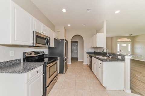 Casa en alquiler en North Port, Florida, 3 dormitorios, 142.23 m2 № 1914006 - foto 8