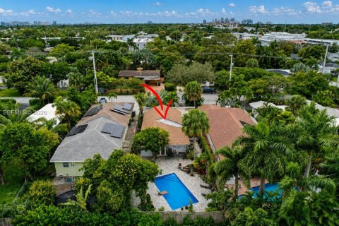 Propiedad comercial en venta en Oakland Park, Florida, 126.35 m2 № 2189074 - foto 16