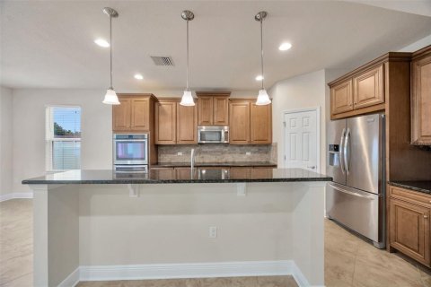 Villa ou maison à vendre à Tampa, Floride: 6 chambres, 430.51 m2 № 1747693 - photo 6