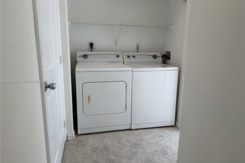 Copropriété à vendre à Miramar, Floride: 2 chambres, 90.77 m2 № 2050495 - photo 5