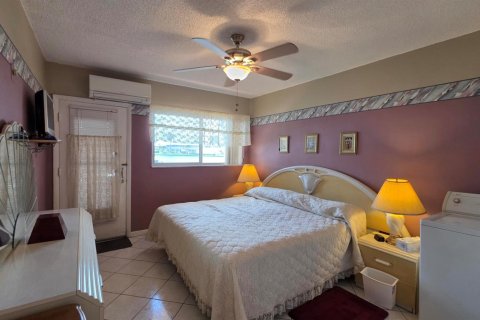 Copropriété à vendre à Hallandale Beach, Floride: 2 chambres, 78.78 m2 № 2146939 - photo 16