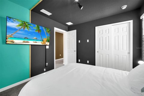 Adosado en venta en Kissimmee, Florida, 6 dormitorios, 213.12 m2 № 2266812 - foto 29