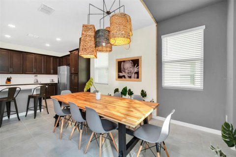 Adosado en venta en Kissimmee, Florida, 6 dormitorios, 213.12 m2 № 2266812 - foto 18