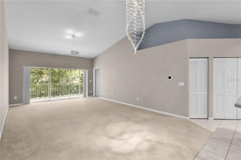 Condo in Oxford, Florida, 2 bedrooms  № 1866248 - photo 22