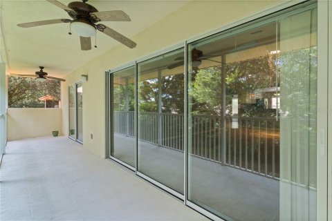Condo in Oxford, Florida, 2 bedrooms  № 1866248 - photo 26