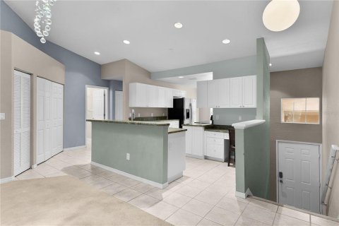 Condo in Oxford, Florida, 2 bedrooms  № 1866248 - photo 3
