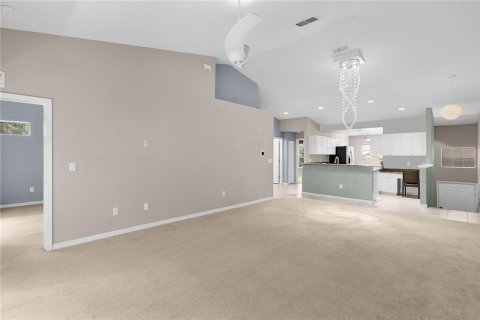 Condo in Oxford, Florida, 2 bedrooms  № 1866248 - photo 21