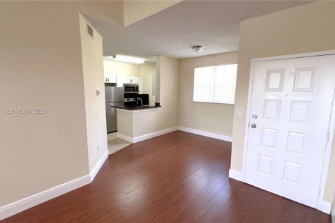 Condominio en alquiler en Oakland Park, Florida, 1 dormitorio, 78.41 m2 № 2026060 - foto 16