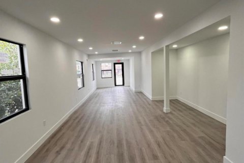 Купить коммерческую недвижимость в Ривьера-Бич, Флорида № 2084191 - фото 25