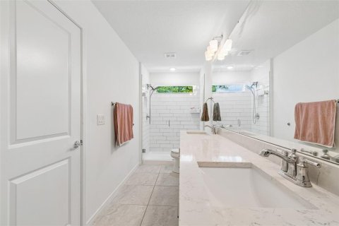 Touwnhouse à vendre à Tampa, Floride: 3 chambres, 174.66 m2 № 2222679 - photo 27