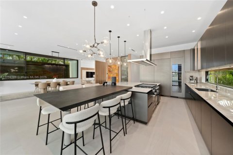 Villa ou maison à louer à Miami Beach, Floride: 5 chambres, 472.69 m2 № 1787261 - photo 17