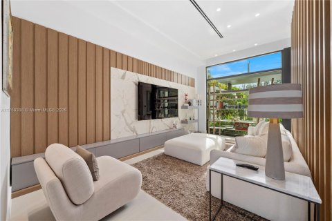 Villa ou maison à louer à Miami Beach, Floride: 5 chambres, 472.69 m2 № 1787261 - photo 8