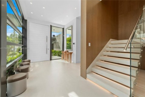 Villa ou maison à louer à Miami Beach, Floride: 5 chambres, 472.69 m2 № 1787261 - photo 6