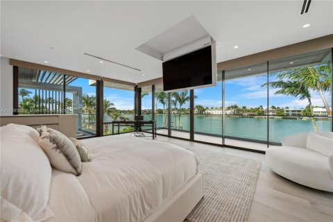 Villa ou maison à louer à Miami Beach, Floride: 5 chambres, 472.69 m2 № 1787261 - photo 28