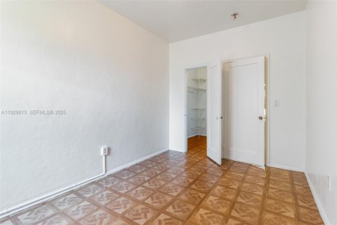 Apartment in Miami Beach, Florida 1 bedroom, 46.45 sq.m. № 1990734 - photo 8