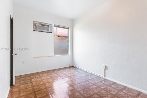 Apartment in Miami Beach, Florida 1 bedroom, 46.45 sq.m. № 1990734 - photo 7