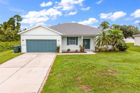 House in North Port, Florida 3 bedrooms, 165.74 sq.m. № 2355793