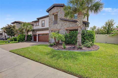Villa ou maison à vendre à Land O' Lakes, Floride: 6 chambres, 326.83 m2 № 2348118 - photo 3