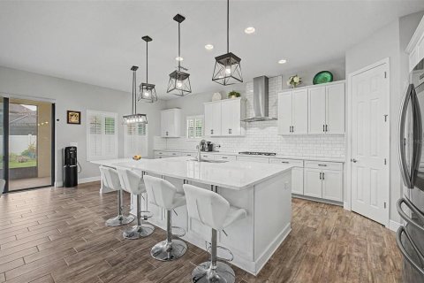 Villa ou maison à vendre à Land O' Lakes, Floride: 6 chambres, 326.83 m2 № 2348118 - photo 6