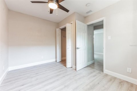 Villa ou maison à vendre à Saint Petersburg, Floride: 4 chambres, 137.59 m2 № 1846528 - photo 28