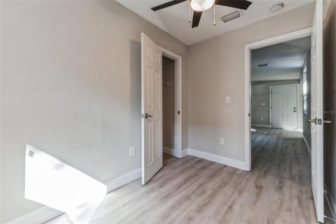 Casa en venta en Saint Petersburg, Florida, 4 dormitorios, 137.59 m2 № 1846528 - foto 25