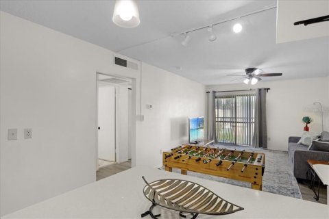 Condominio en alquiler en Gainesville, Florida, 2 dormitorios, 70.14 m2 № 1838029 - foto 10