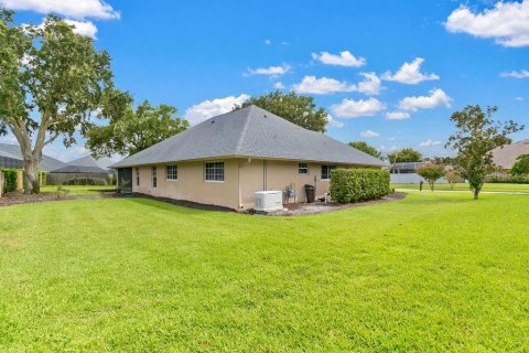 Casa en venta en Titusville, Florida, 4 dormitorios, 206.71 m2 № 2266912 - foto 8