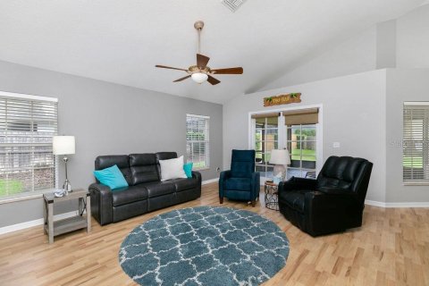 Casa en venta en Titusville, Florida, 4 dormitorios, 206.71 m2 № 2266912 - foto 23