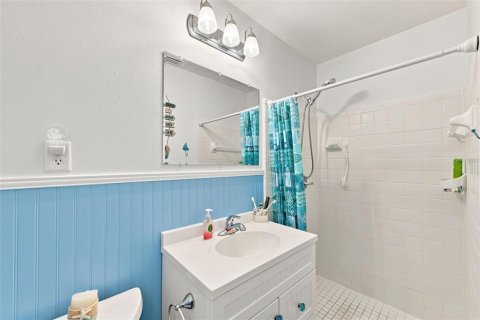 House in Tampa, Florida 3 bedrooms, 108.51 sq.m. № 2306441 - photo 21