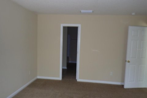 House in Palm Coast, Florida 3 bedrooms, 149.67 sq.m. № 1788298 - photo 8
