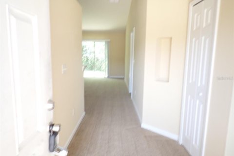 House in Palm Coast, Florida 3 bedrooms, 149.67 sq.m. № 1788298 - photo 2
