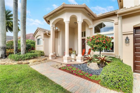 House in Wellington, Florida 5 bedrooms, 340.77 sq.m. № 1985706 - photo 4