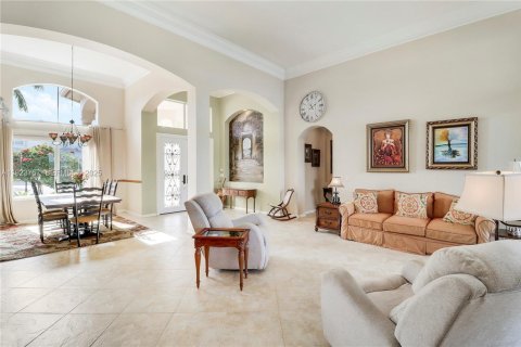 House in Wellington, Florida 5 bedrooms, 340.77 sq.m. № 1985706 - photo 8
