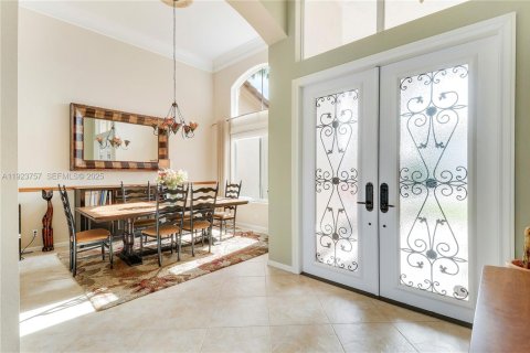 House in Wellington, Florida 5 bedrooms, 340.77 sq.m. № 1985706 - photo 9
