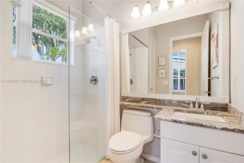 House in Wellington, Florida 5 bedrooms, 340.77 sq.m. № 1985706 - photo 30