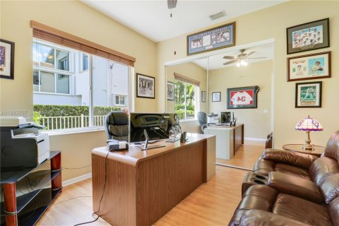 House in Wellington, Florida 5 bedrooms, 340.77 sq.m. № 1985706 - photo 29