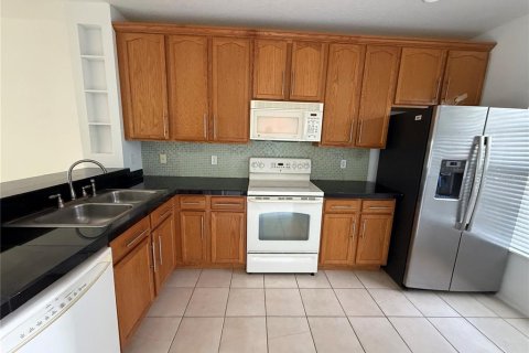 Touwnhouse à louer à Orlando, Floride: 2 chambres, 99.5 m2 № 2167734 - photo 3