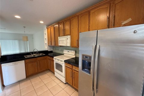 Touwnhouse à louer à Orlando, Floride: 2 chambres, 99.5 m2 № 2167734 - photo 4