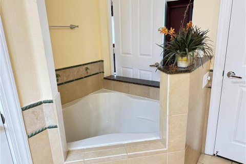 Condominio en venta en Four Corners, Florida, 3 dormitorios, 124.86 m2 № 1775694 - foto 18