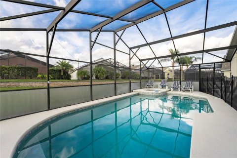 House in Davenport, Florida 4 bedrooms, 170.57 sq.m. № 1406936 - photo 23