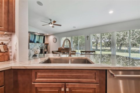 House in Seminole, Florida 3 bedrooms, 202.81 sq.m. № 1656712 - photo 27