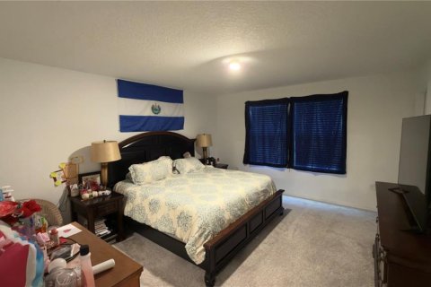 Townhouse in Davenport, Florida 3 bedrooms, 146.23 sq.m. № 2104453 - photo 6