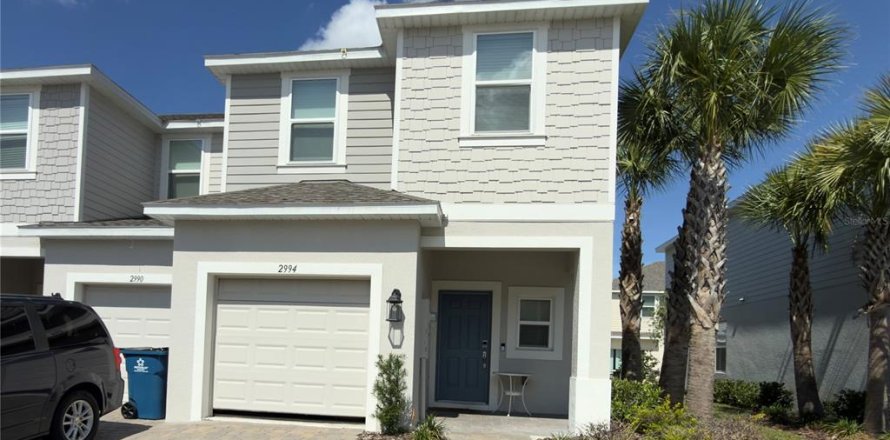 Townhouse in Davenport, Florida 3 bedrooms, 146.23 sq.m. № 2104453