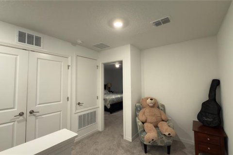 Townhouse in Davenport, Florida 3 bedrooms, 146.23 sq.m. № 2104453 - photo 5