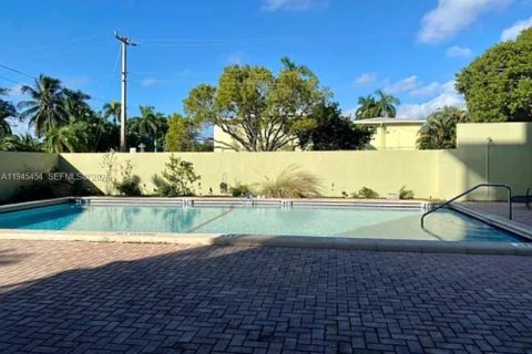 Снять в аренду кондоминиум в Холливуд, Флорида 1 спальня, 55.46м2, № 2001836 - фото 18