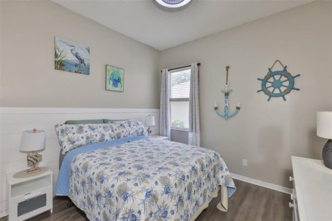 House in Valrico, Florida 4 bedrooms, 199.18 sq.m. № 1687150 - photo 17