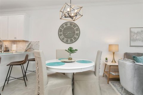 Copropriété à vendre à Bradenton, Floride: 2 chambres, 104.14 m2 № 2141425 - photo 14