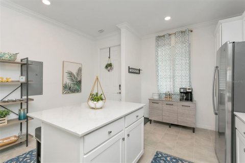 Copropriété à vendre à Bradenton, Floride: 2 chambres, 104.14 m2 № 2141425 - photo 4