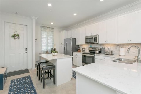 Copropriété à vendre à Bradenton, Floride: 2 chambres, 104.14 m2 № 2141425 - photo 9